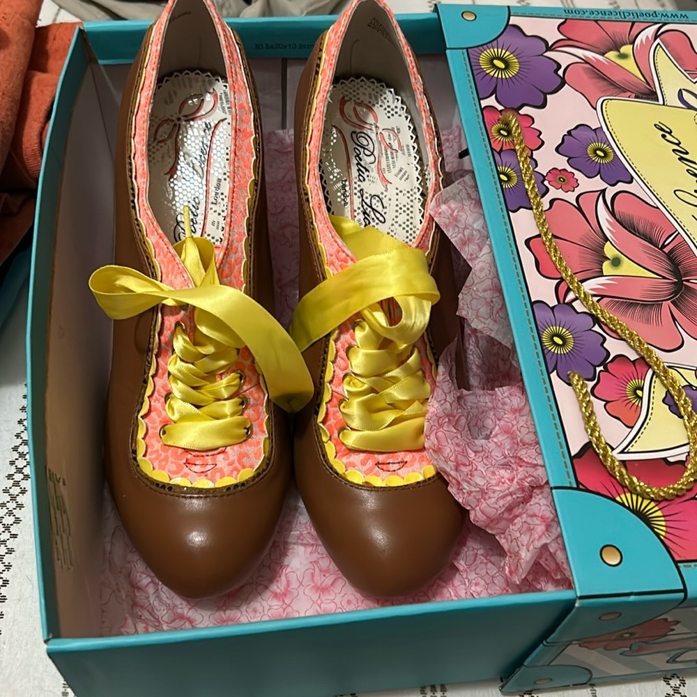 Poetic License Brown and Yellow Women's Shoes